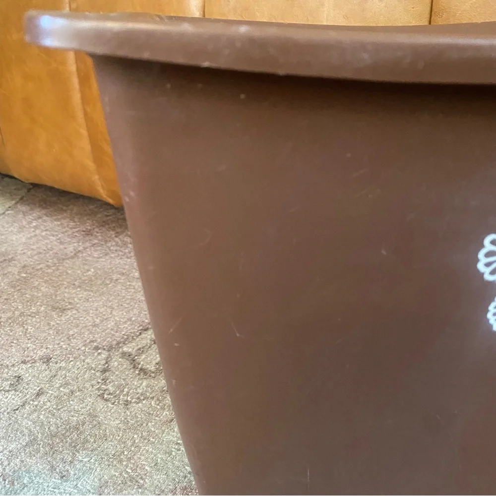 Vintage MCM Rubbermaid 2952 Wastebasket Trash Bin Brown White Flowers